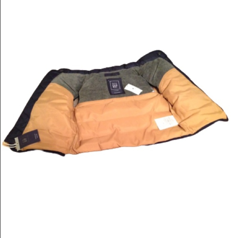 NWT Baby GAP Puffer Vest - Picture 3 of 5